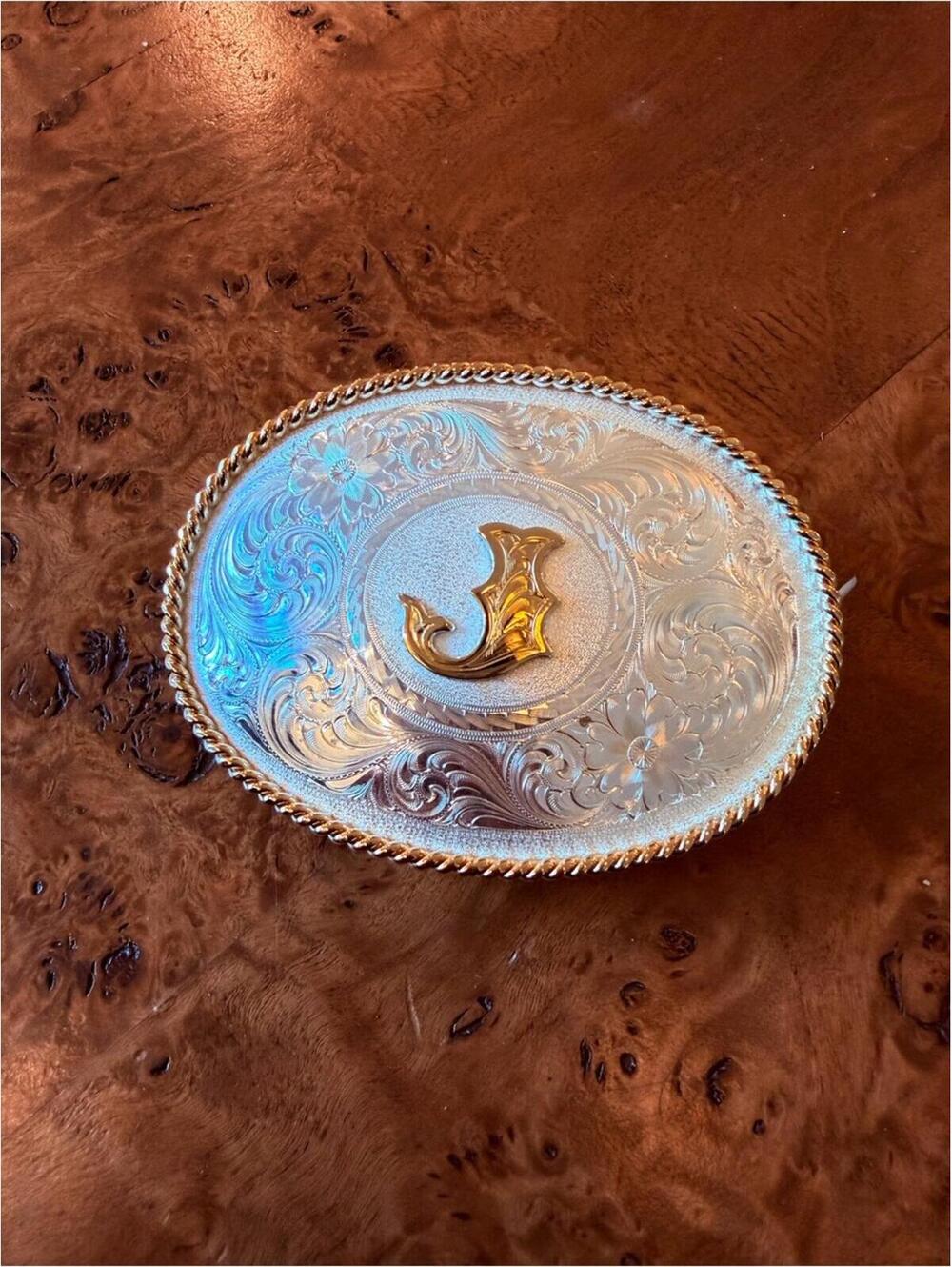 Montana Silversmiths Silver and Gold Oval Floral Engraved Belt Buckle